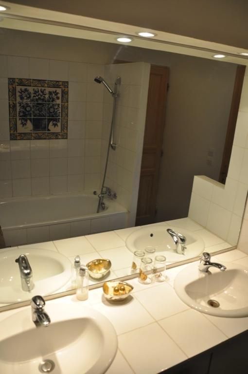 シェルブール・アン・コタンタン メゾン デュシェヴレイユ Bed & Breakfast エクステリア 写真